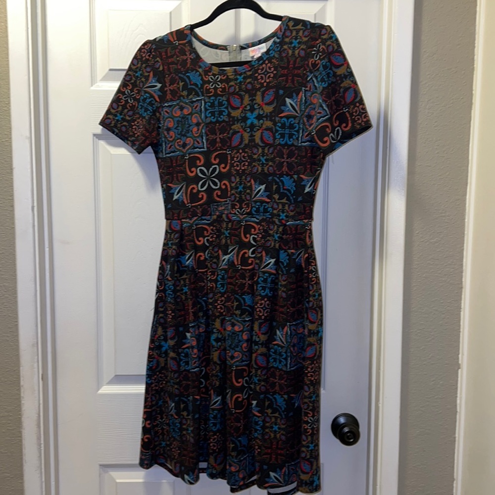 Lularoe Amelia medium